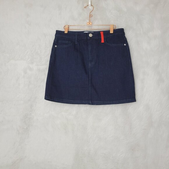 Current/Elliot Dark Wash Blue Denim Red Pocket Mini Jean Skirt 30 - Picture 2 of 12